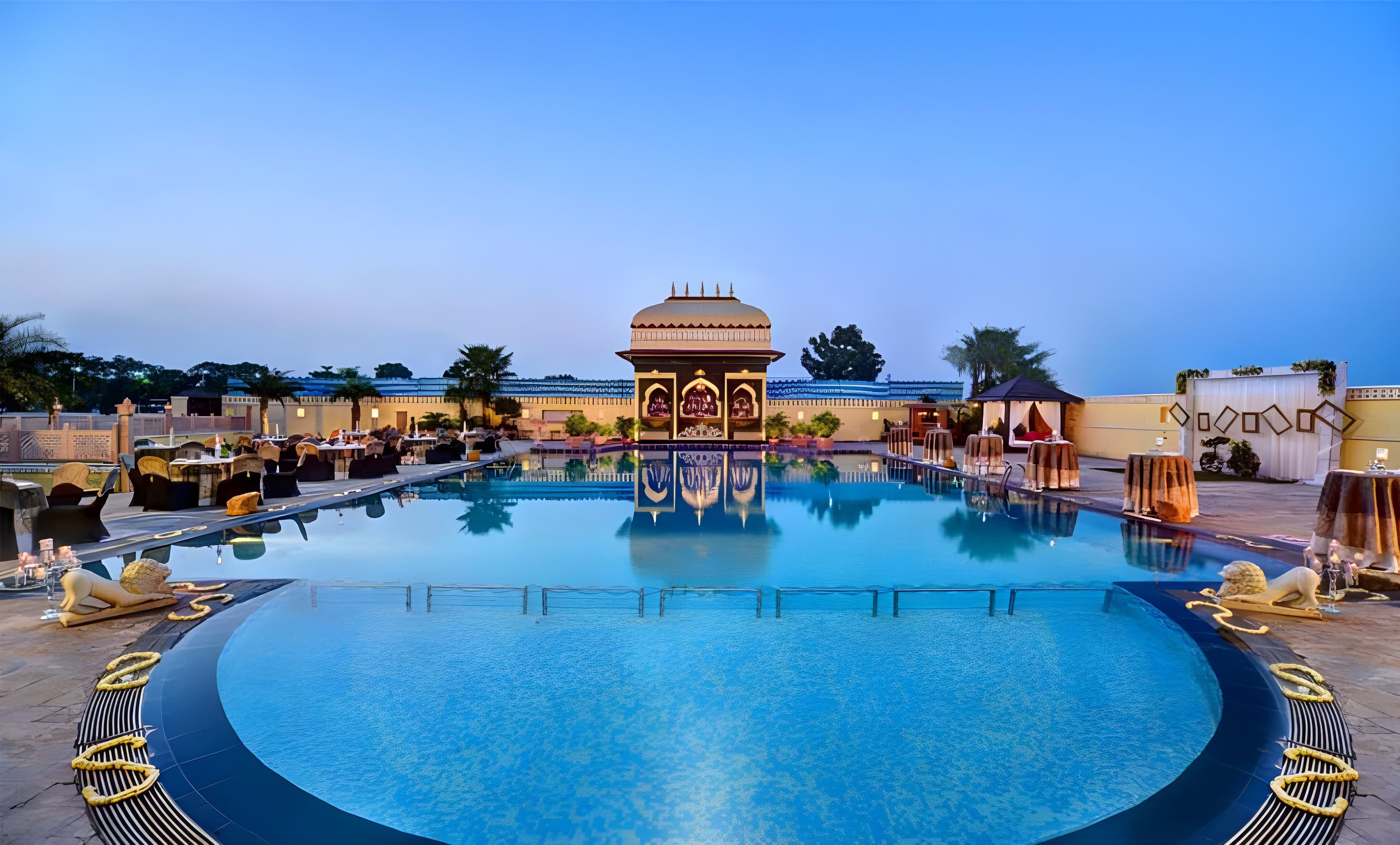 noormahal-palace-hotel image 1