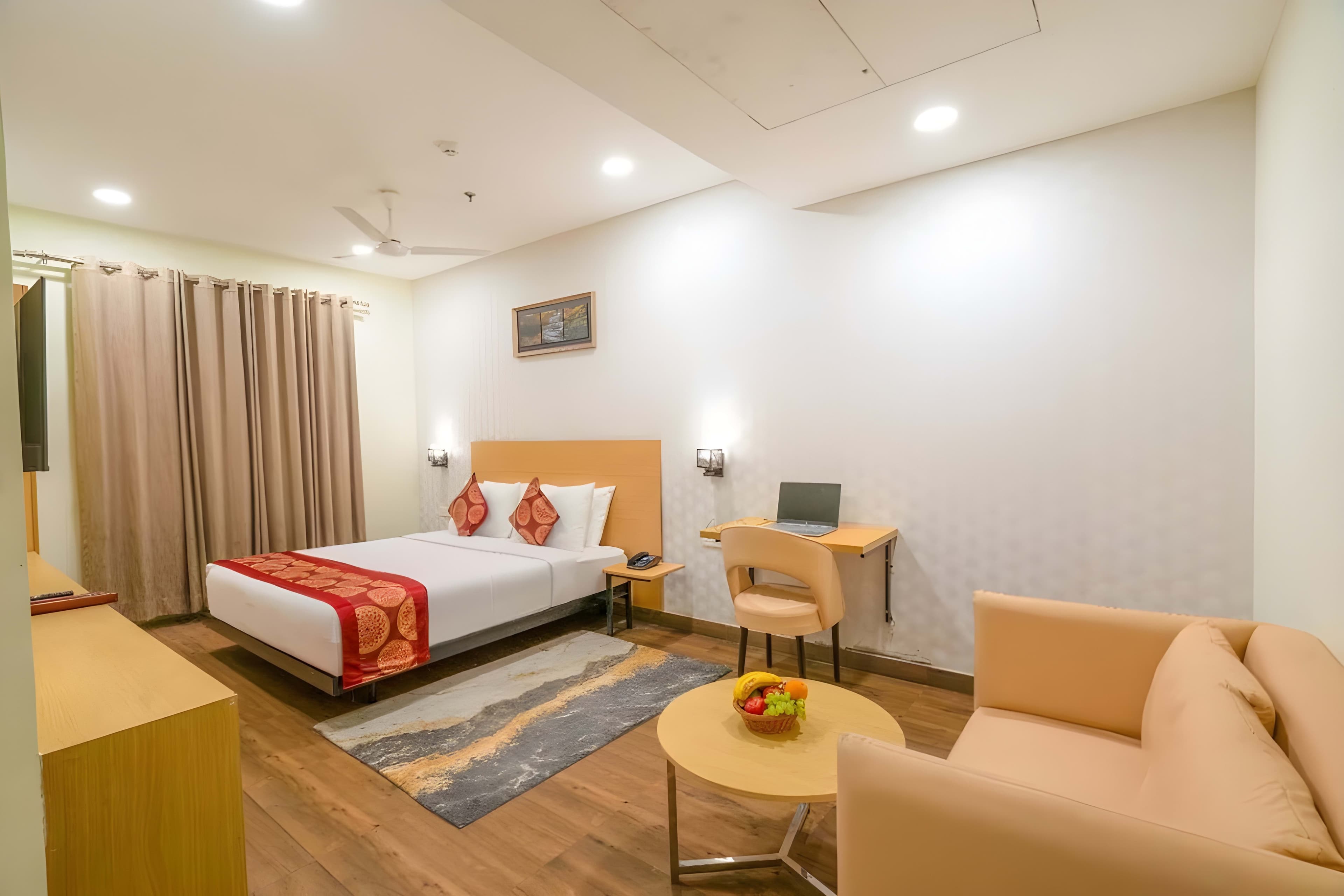 hibiscus-select-hotel image 1