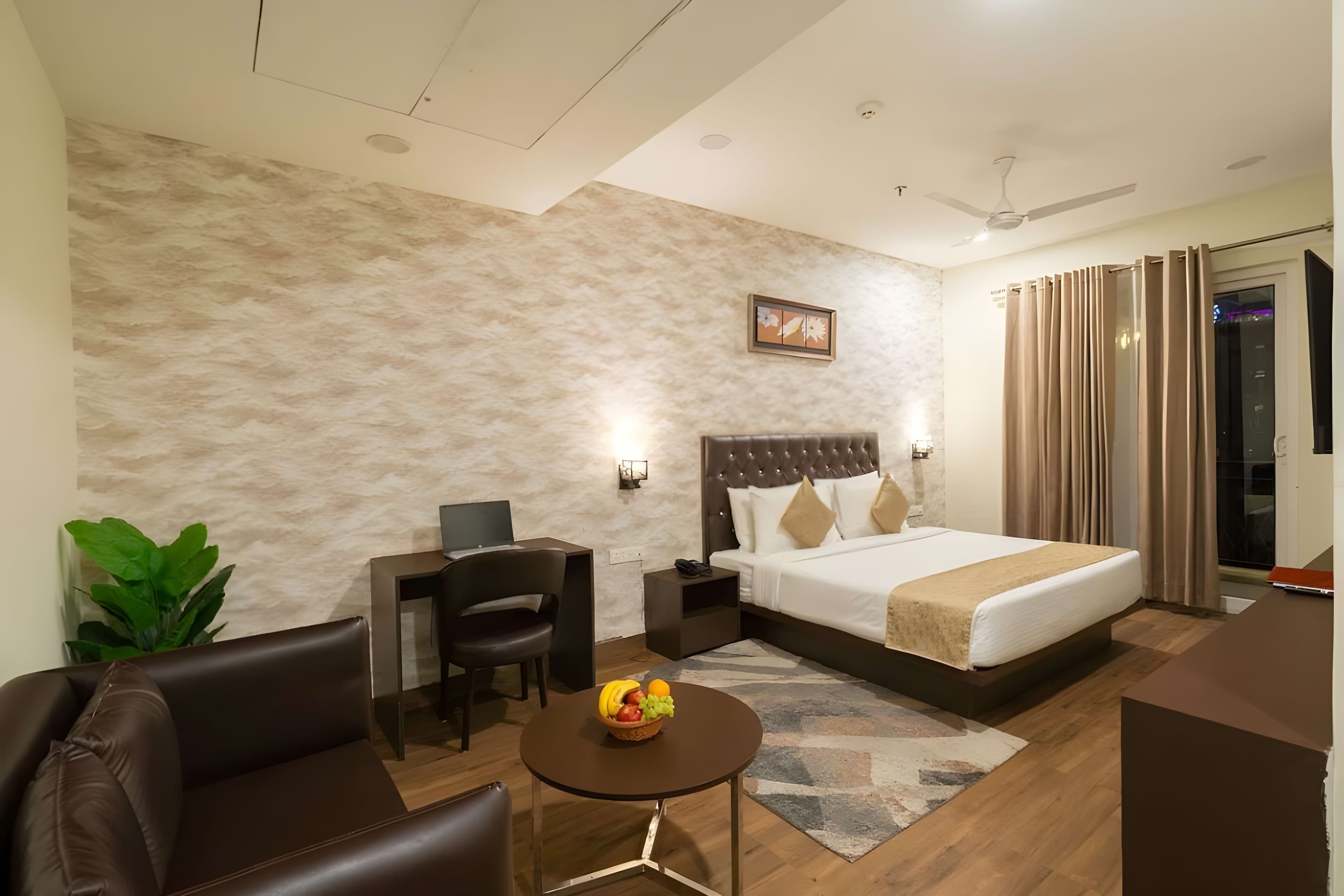 hibiscus-select-hotel image 3