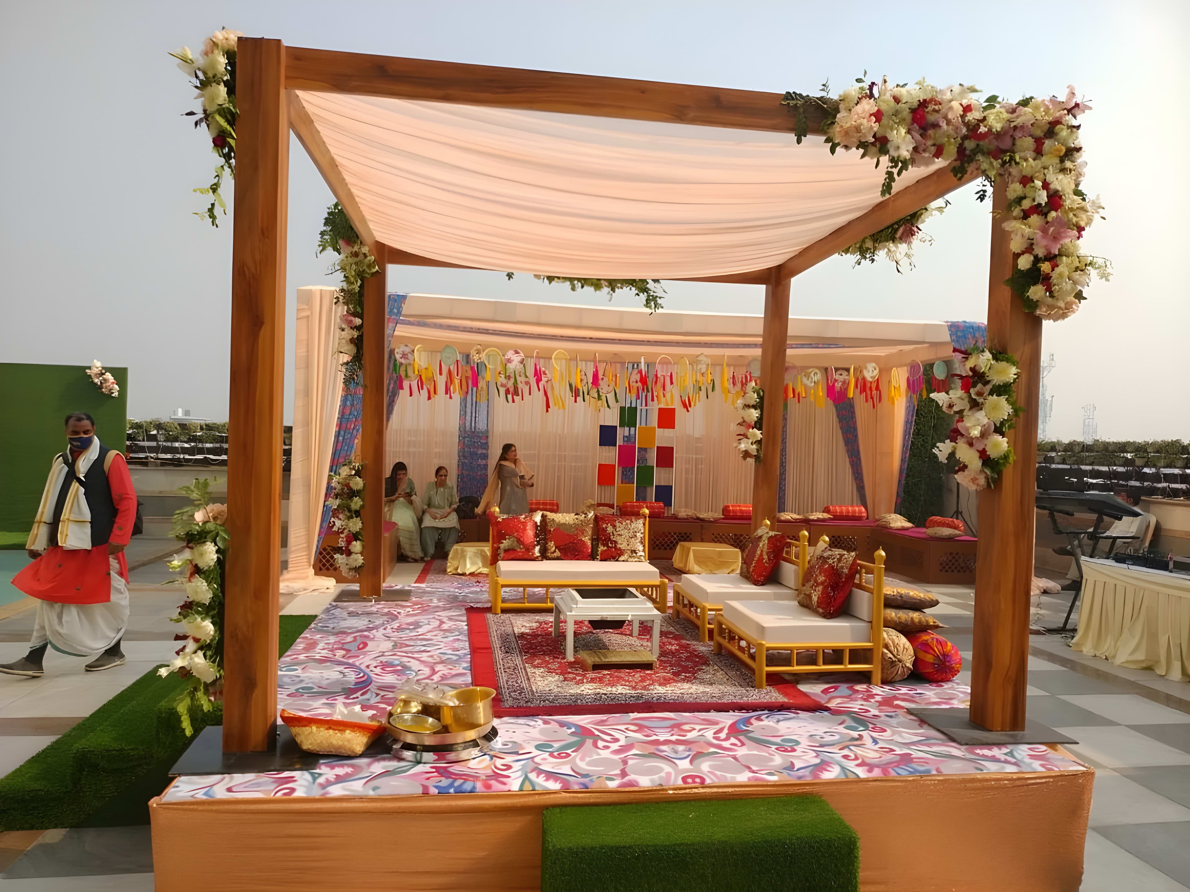 Ramada-by-Wyndham image 5